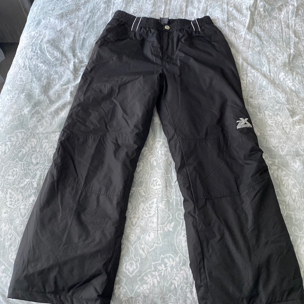 Black ZeroXposur Kids Snow Pants Size 14 (L) Barely Worn